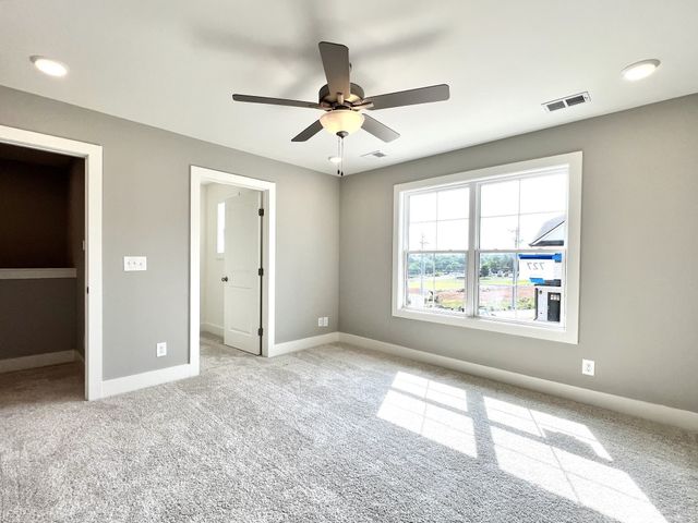 721 Hollie Way, Lebanon, TN 37090