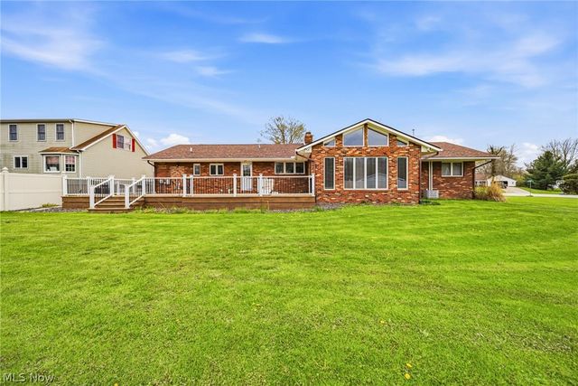 1584 Hemlock Drive, Ashtabula, OH 44004