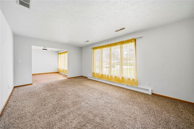 1584 Hemlock Drive, Ashtabula, OH 44004