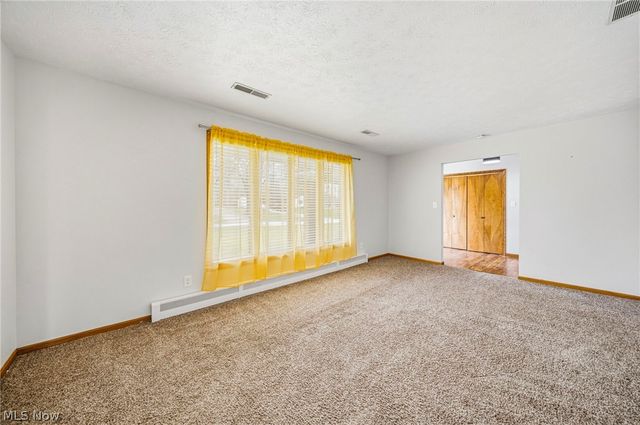 1584 Hemlock Drive, Ashtabula, OH 44004