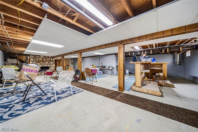 1584 Hemlock Drive, Ashtabula, OH 44004