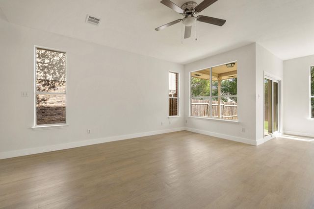 3600 Texas Topaz DR, Austin, TX 78728
