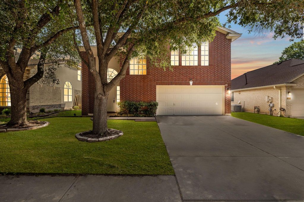 3600 Texas Topaz DR, Austin, TX 78728