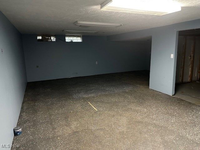 399 Ridgewood Drive, Eastlake, OH 44095