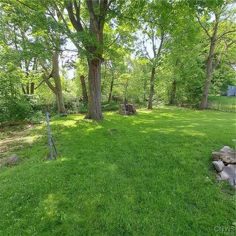 7310 East Main Street, Westmoreland, NY 13490