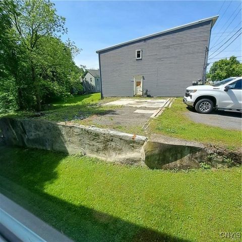 7310 East Main Street, Westmoreland, NY 13490