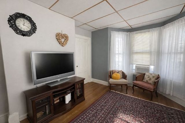 96 Allston St, Medford, MA 02155