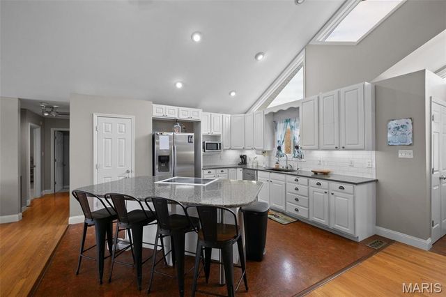 8239 Rocky Woods, Hillsboro, MO 63050