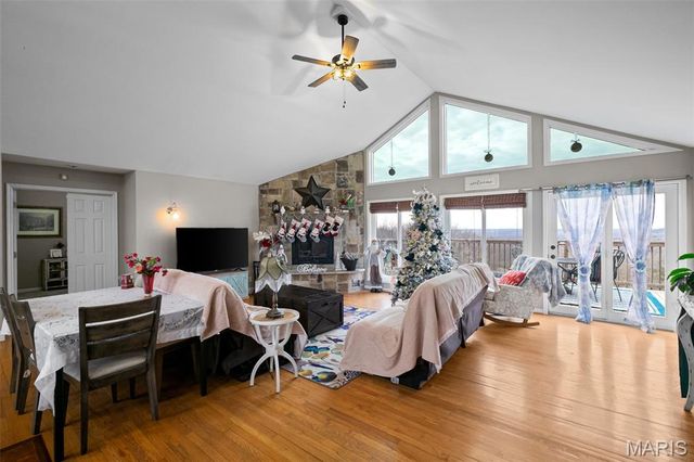 8239 Rocky Woods, Hillsboro, MO 63050