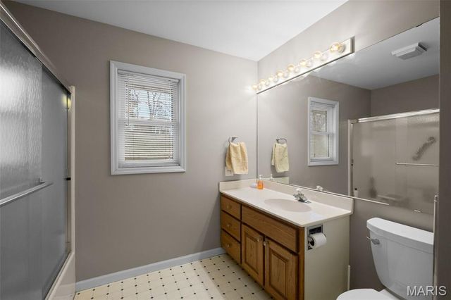 8239 Rocky Woods, Hillsboro, MO 63050