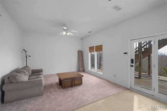 8239 Rocky Woods, Hillsboro, MO 63050