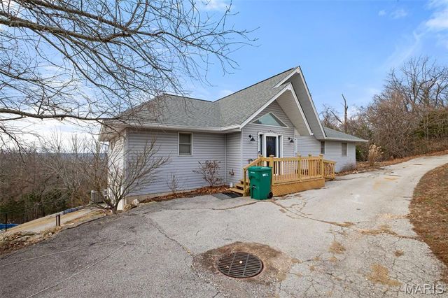 8239 Rocky Woods, Hillsboro, MO 63050