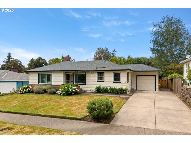6458 Sw LOOP Dr, Portland, OR 97221