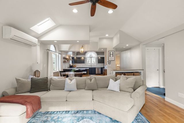 44 Waldemar Ave, Boston, MA 02128