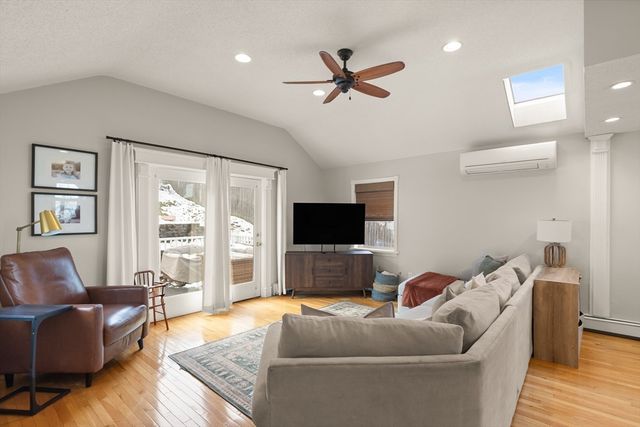 44 Waldemar Ave, Boston, MA 02128