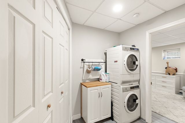 44 Waldemar Ave, Boston, MA 02128