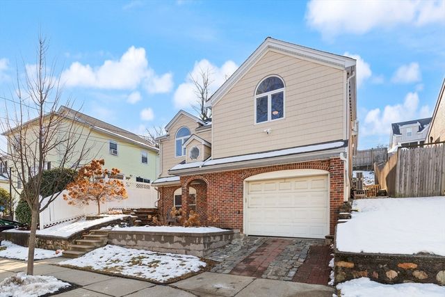 44 Waldemar Ave, Boston, MA 02128