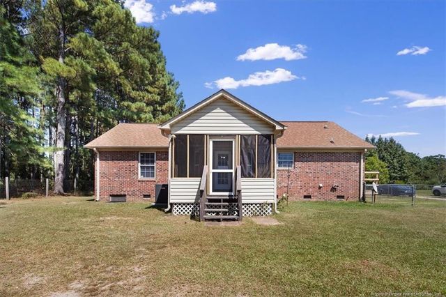 151 Ballard Drive, Raeford, NC 28376