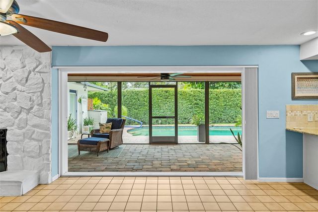 2214 DAVIES AVENUE, Dunedin, FL 34698