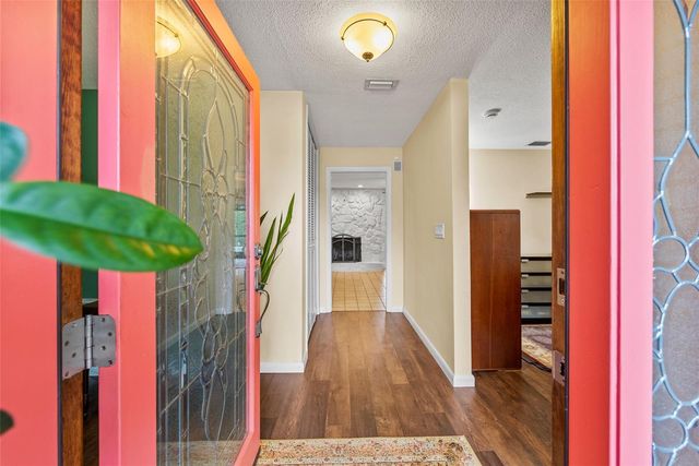 2214 DAVIES AVENUE, Dunedin, FL 34698