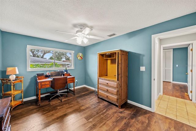 2214 DAVIES AVENUE, Dunedin, FL 34698