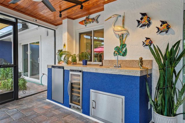 2214 DAVIES AVENUE, Dunedin, FL 34698