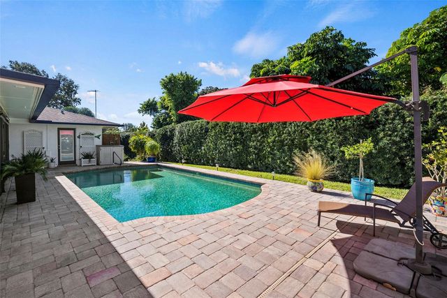 2214 DAVIES AVENUE, Dunedin, FL 34698