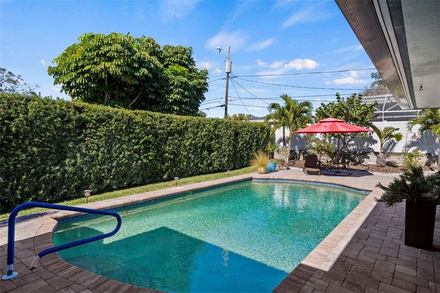 2214 DAVIES AVENUE, Dunedin, FL 34698