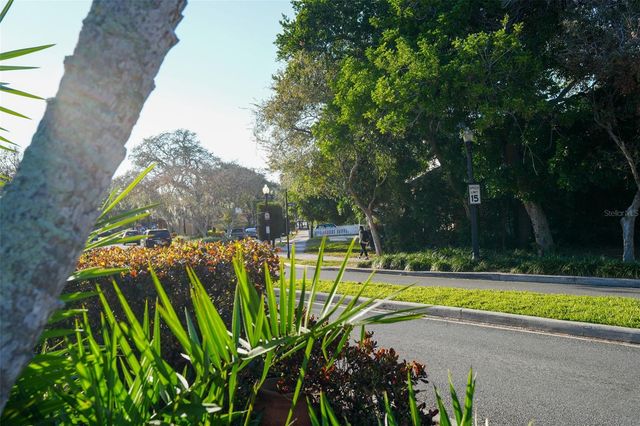 2214 DAVIES AVENUE, Dunedin, FL 34698