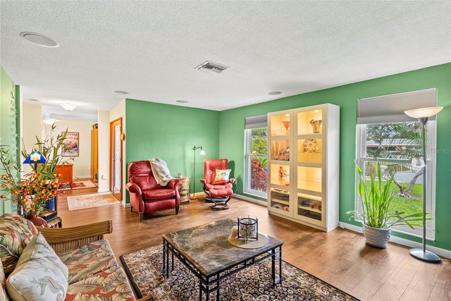 2214 DAVIES AVENUE, Dunedin, FL 34698