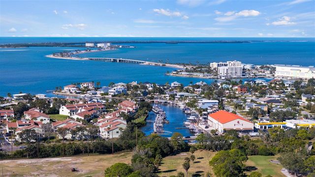 2214 DAVIES AVENUE, Dunedin, FL 34698