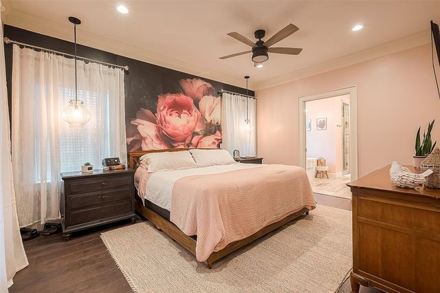 114 Baywood Street, Shoreacres, TX 77571