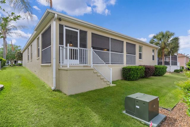 2091 DIPPER LOOP, The Villages, FL 32162