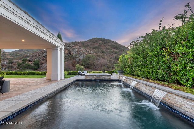 2385 Calbourne Court, Westlake Village, CA 91361