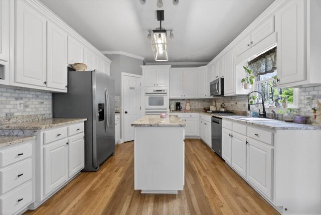 2115 Lee Patrick Drive, Dacula, GA 30019