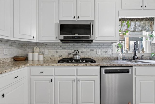 2115 Lee Patrick Drive, Dacula, GA 30019