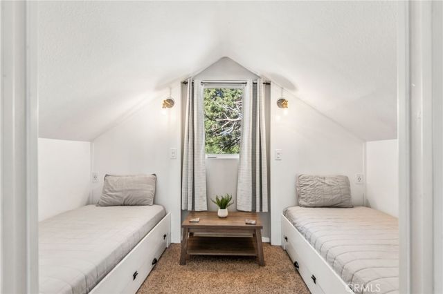 513 E Meadow Lane, Big Bear City, CA 92314