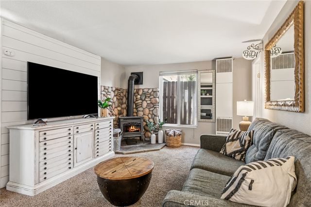 513 E Meadow Lane, Big Bear City, CA 92314