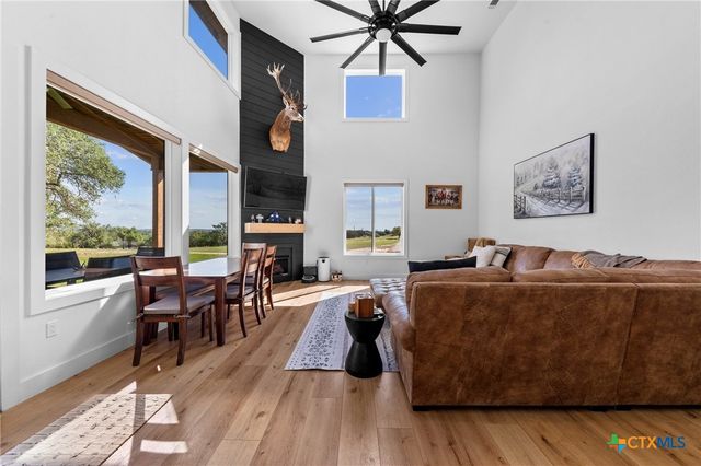 1800 Diamond Ridge Drive, Lampasas, TX 76550