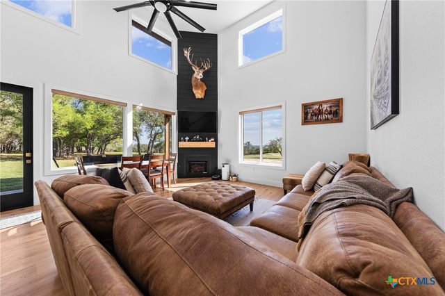 1800 Diamond Ridge Drive, Lampasas, TX 76550