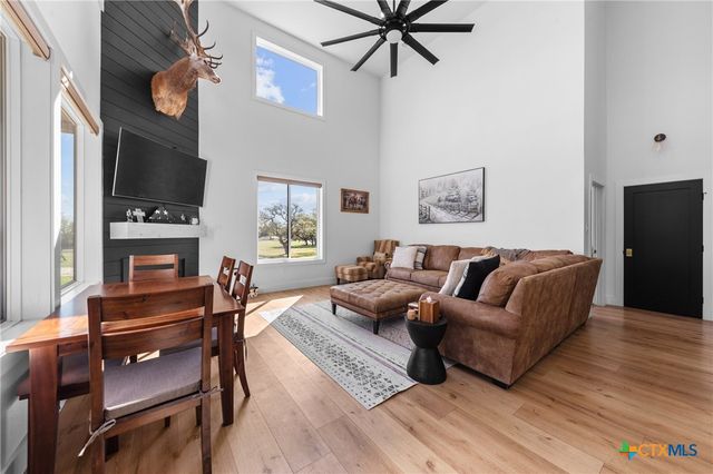 1800 Diamond Ridge Drive, Lampasas, TX 76550