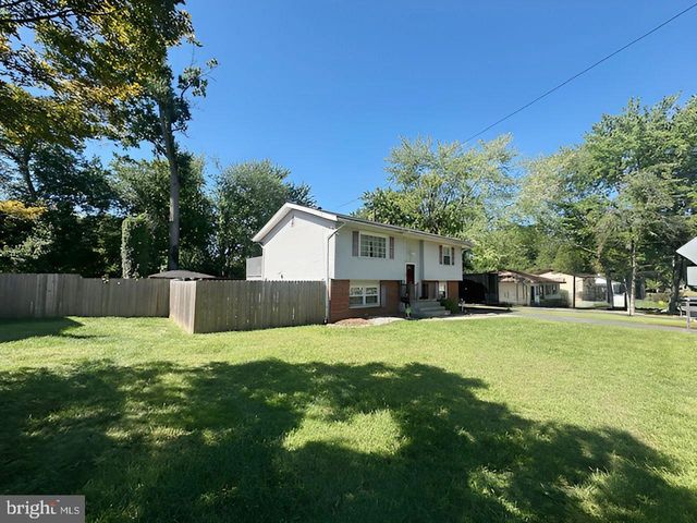 41 POLAND ST, Trenton, NJ 08638