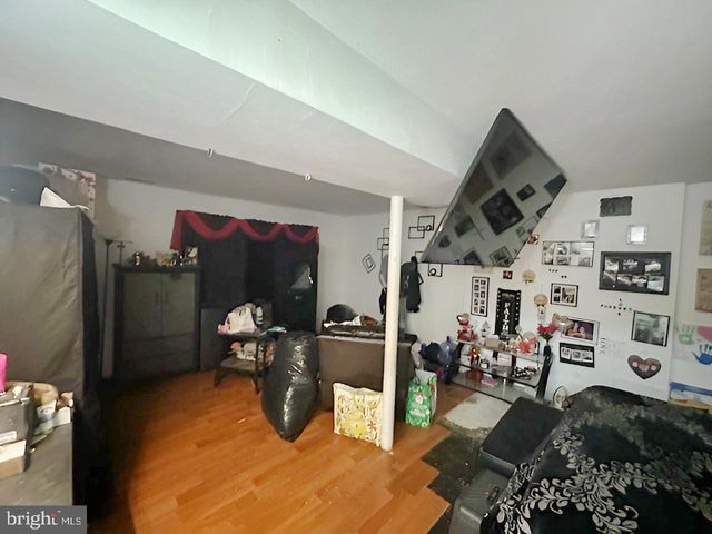 41 POLAND ST, Trenton, NJ 08638