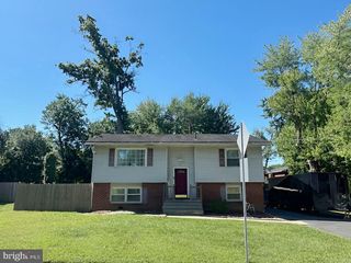 41 POLAND ST, Trenton, NJ 08638