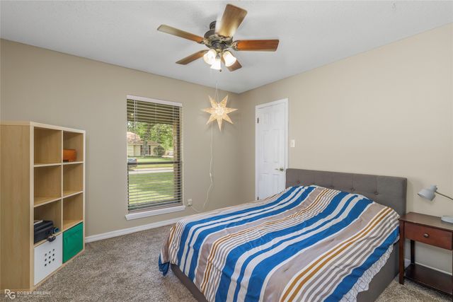 19 Sunnybrook Lane, Haughton, LA 71037