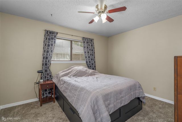 19 Sunnybrook Lane, Haughton, LA 71037