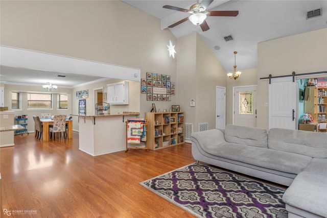 19 Sunnybrook Lane, Haughton, LA 71037
