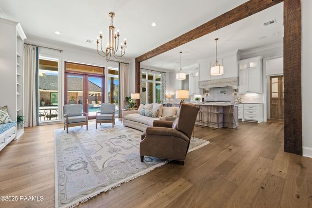 109 Stony Trek Drive, Youngsville, LA 70592