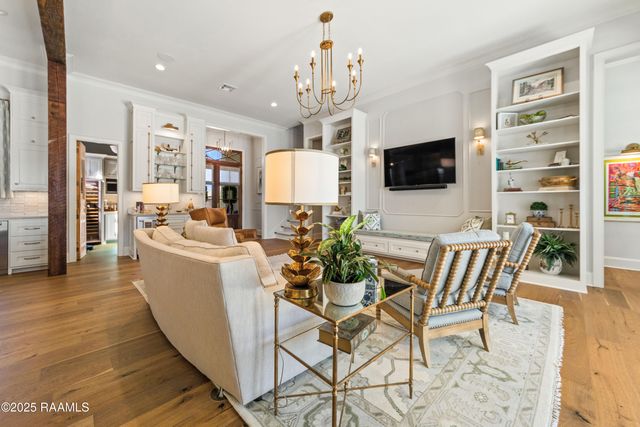 109 Stony Trek Drive, Youngsville, LA 70592