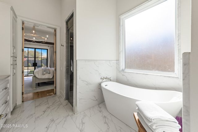 109 Stony Trek Drive, Youngsville, LA 70592